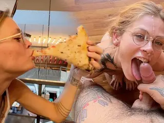 Sammmnextdoor - Date Night #07 - From pizza to dick, she likes eating in Italy (cute nerd giving bj)